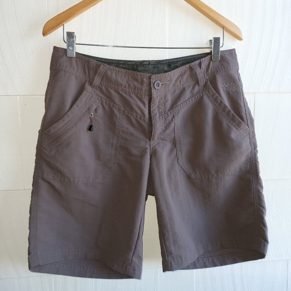 The North Face shorts